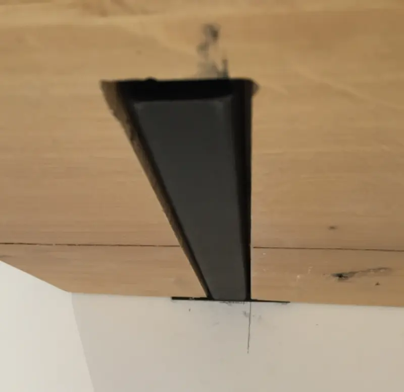 Boomstam wastafelblad massief eiken kleur naturel 160cm incl. verdekte bevestiging met beugels 1208782012