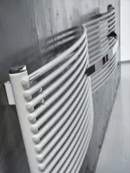 Instamat Curvi designradiator 39,2x168,5cm glanzend wit CU170.16