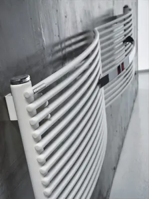 Instamat Curvi designradiator 63,2x168,5cm glanzend wit CU170.26