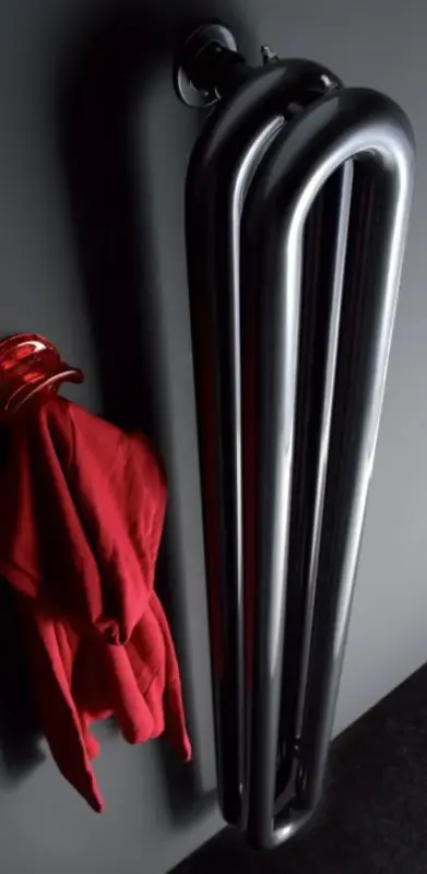 Instamat Tubone - V designradiator 170x21 cm Kleur TV170-2.1