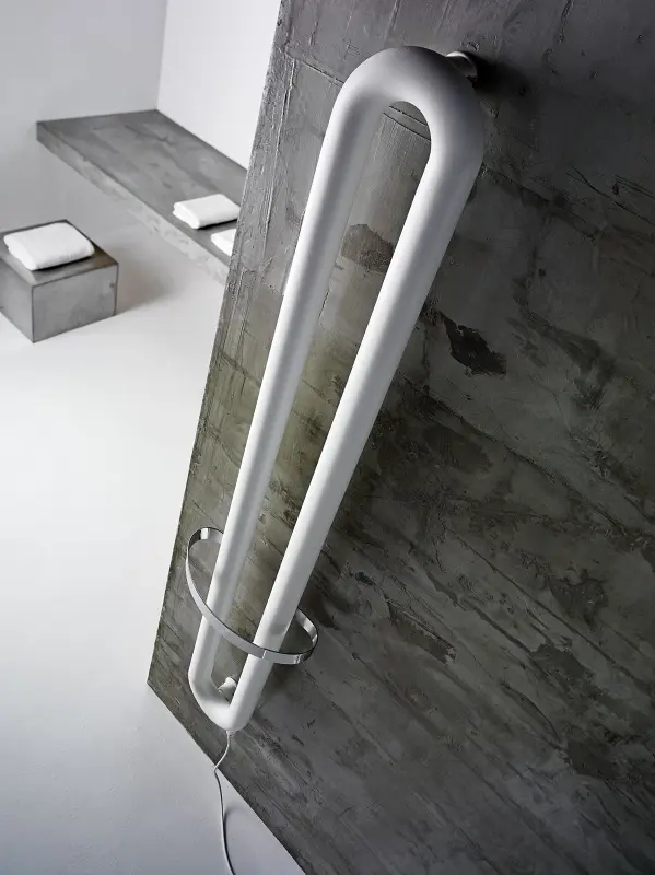 Instamat Tubone - V designradiator 200x67 cm Kleur TV200.3