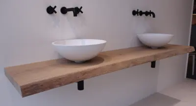 TopLine massief eiken MAATWERK boomstam wastafelblad 5cm dik met blinde bevestiging en ophangbeugels