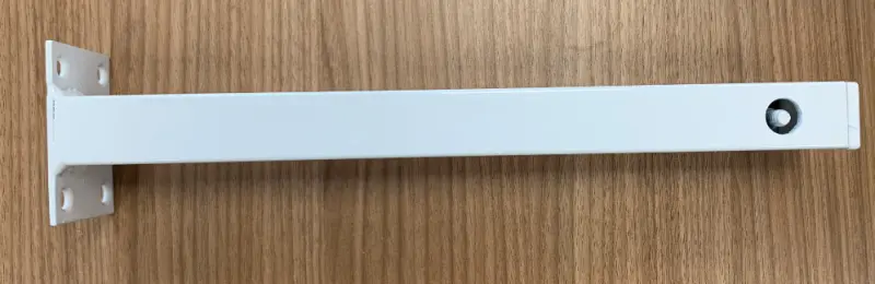 Metalen ophangbeugel wit met stelschroef lengte 36cm tbv wastafels en of wastafelbladen 1208920706