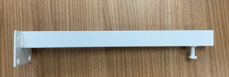 Metalen ophangbeugel wit met stelschroef lengte 36cm tbv wastafels en of wastafelbladen 1208920706